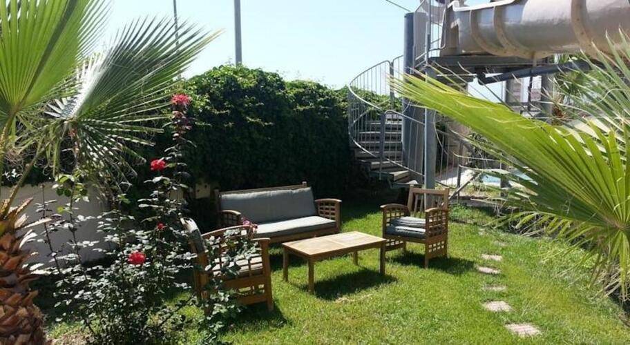 Mikado Beach Hotel