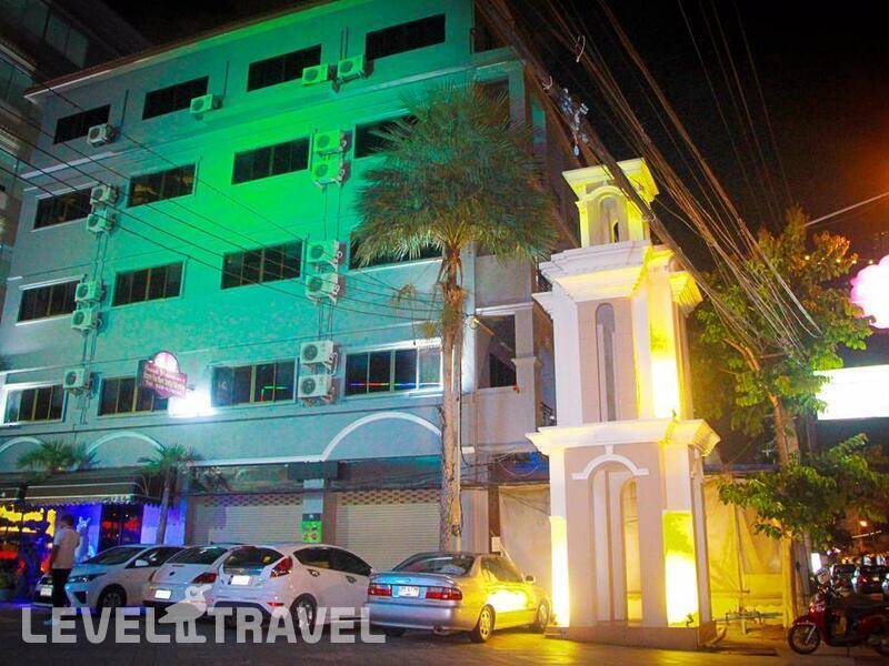 Фотография Royal Q&D Suites Hotel
