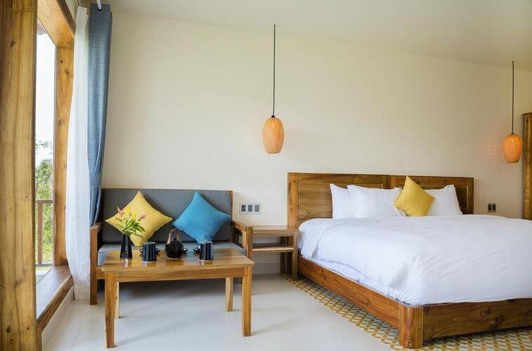 Camia Resort & Spa