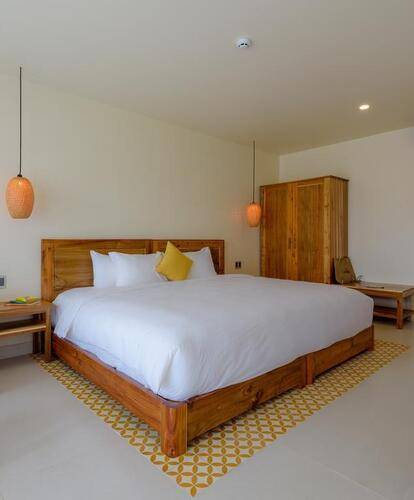 Camia Resort & Spa