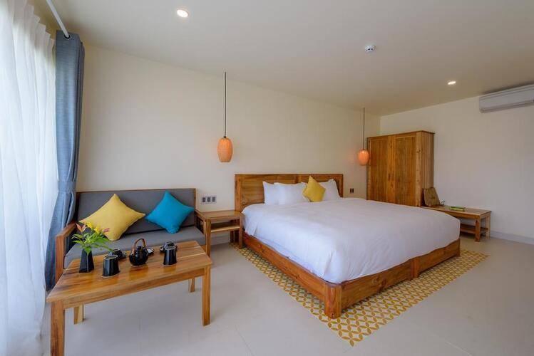 Camia Resort & Spa