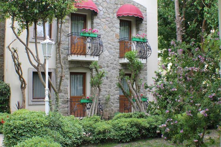 Bella Garden Hotel