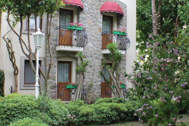 Bella Garden Hotel