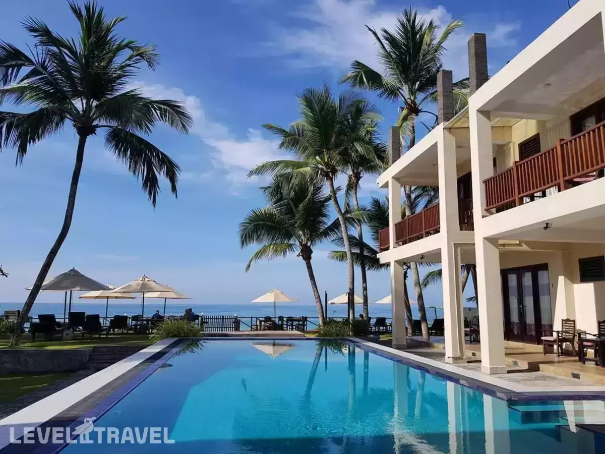 Sapphire Seas Beachfront (Adults Only 18+)