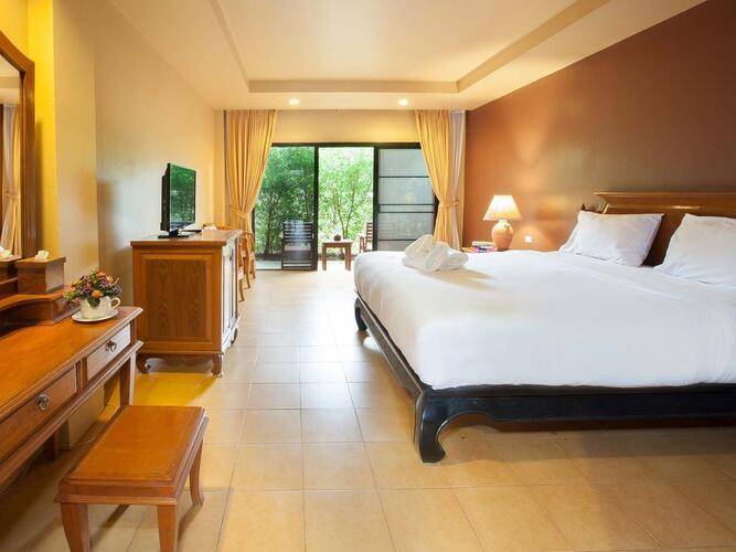 Suwan Palm Beach Resort