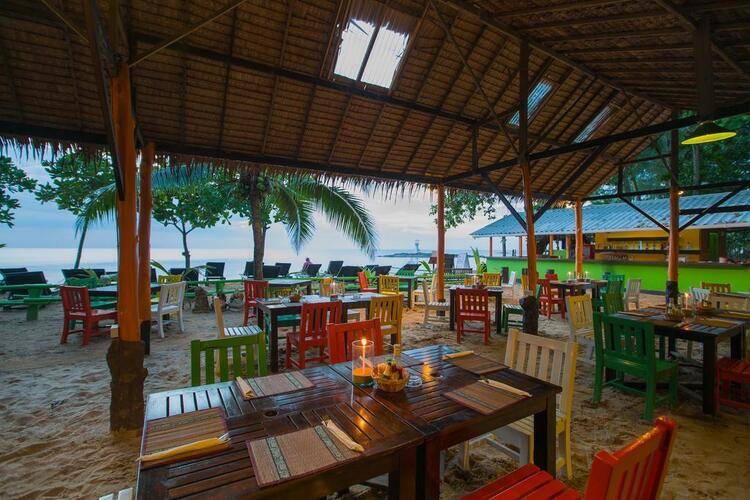Suwan Palm Beach Resort