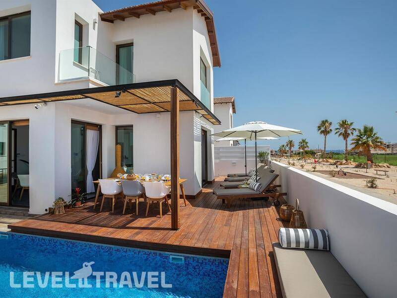 Фотография Louis Chris Le Mare Villa