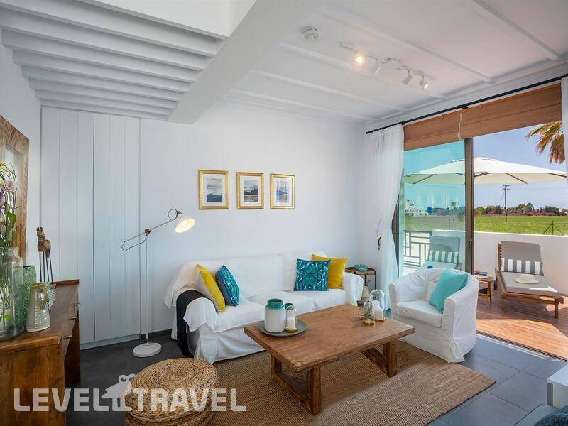 Фотография Louis Chris Le Mare Villa