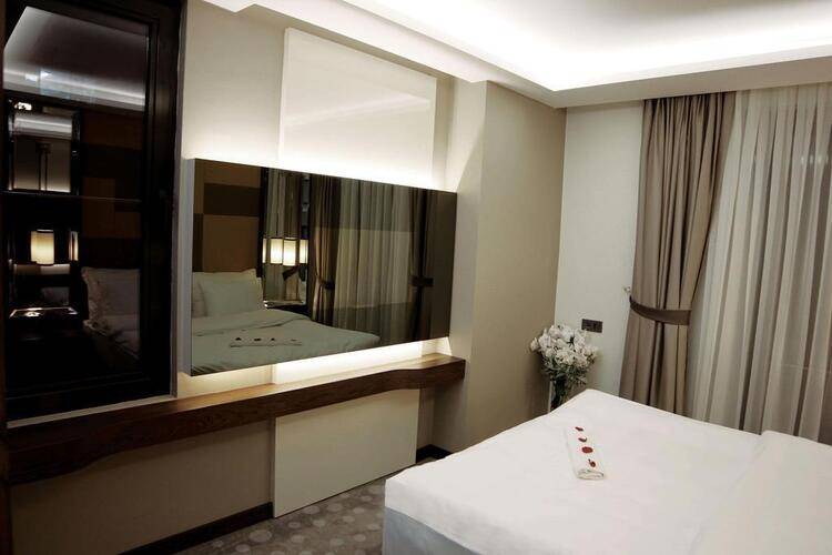 The Biancho Hotel Pera