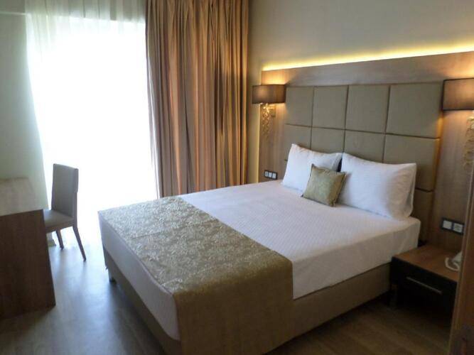 City Live Hotel