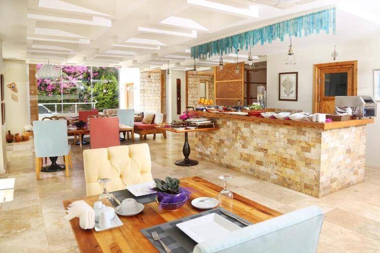 Saylam Suites
