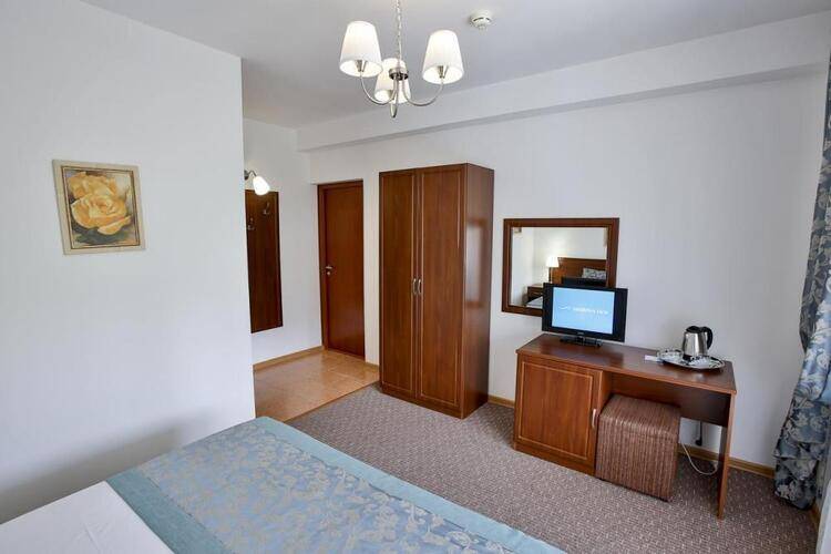 Marina Inn Hotel