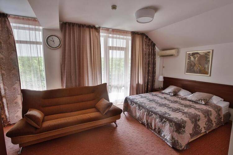 Marina Inn Hotel