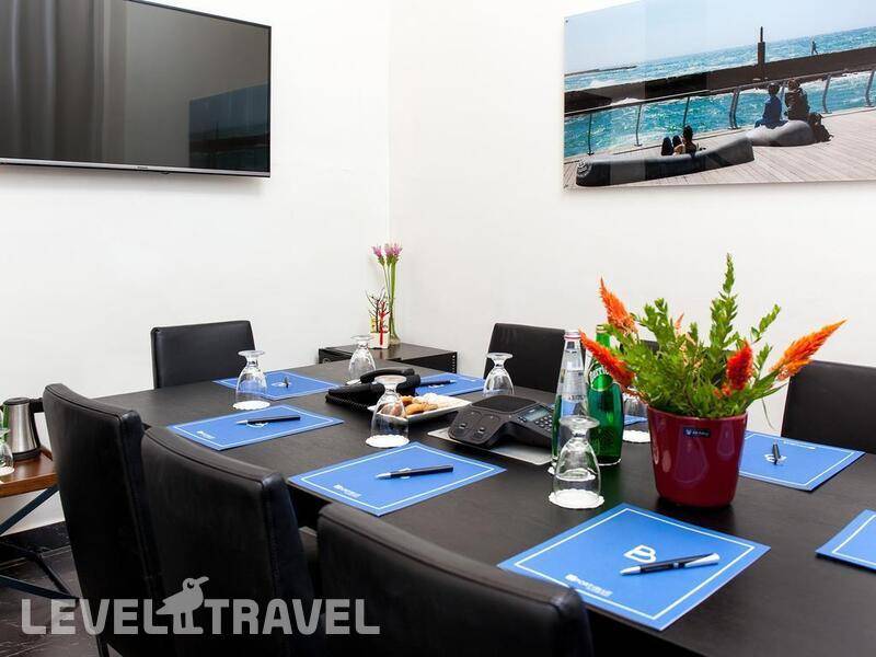 Фотография Port And Blue Boutique Suites Hotel Фотография Port And Blue Boutique Suites Hotel