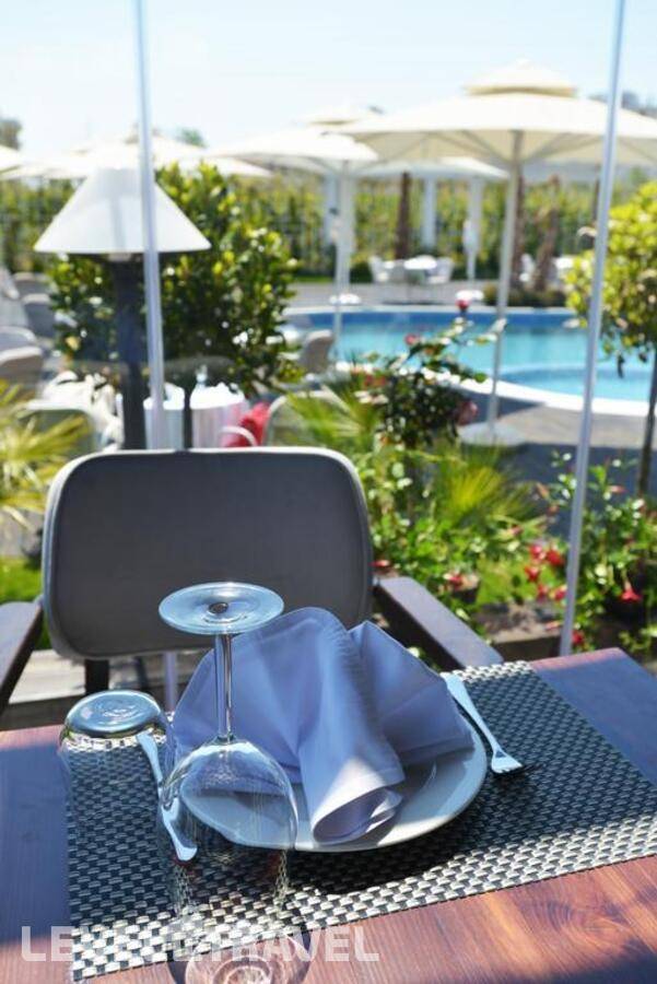 фотографии отеля Flower&Spa в Албания(Дуррес) - фото №3