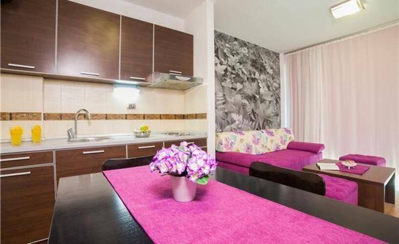 Raymond Apartments