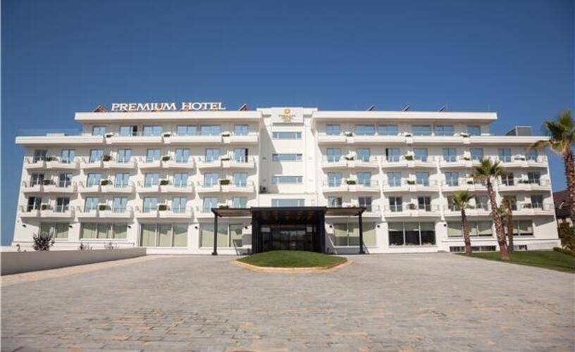 Premium Beach 5★, Албания