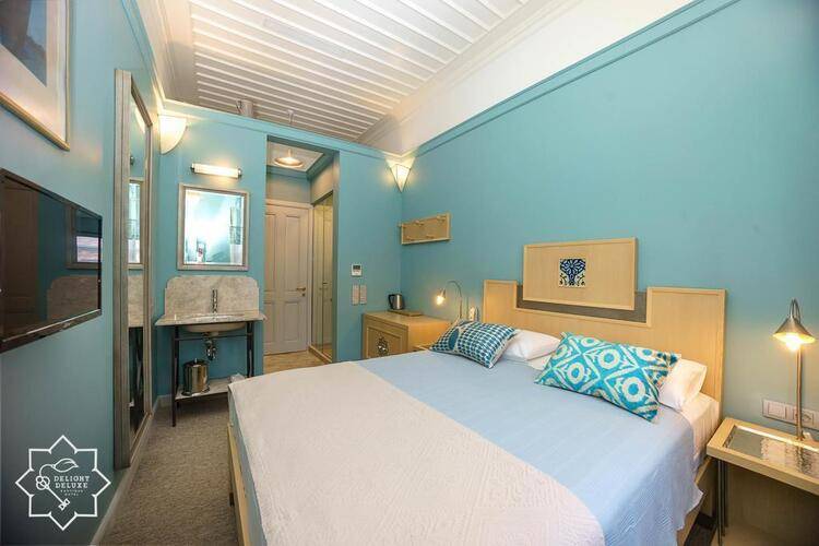 Delight Deluxe Boutique Hotel