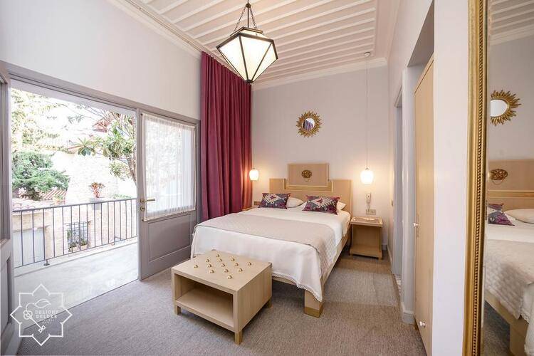 Delight Deluxe Boutique Hotel