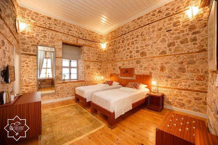 Delight Deluxe Boutique Hotel