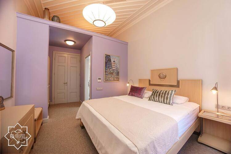 Delight Deluxe Boutique Hotel