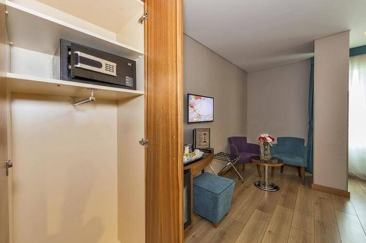 The Meretto Hotel Istanbul
