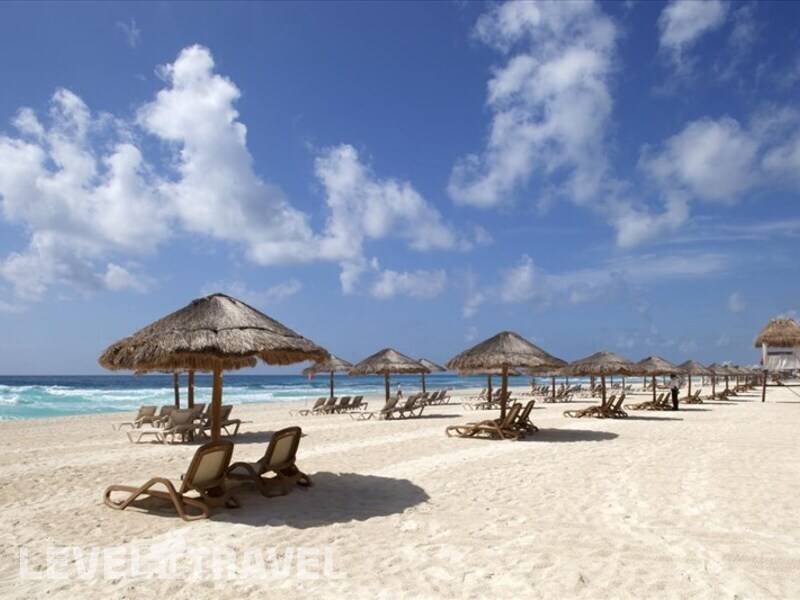 Фотография Emporio Family Suites