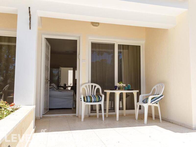 Фотография Larnaca Golden Beach Apts