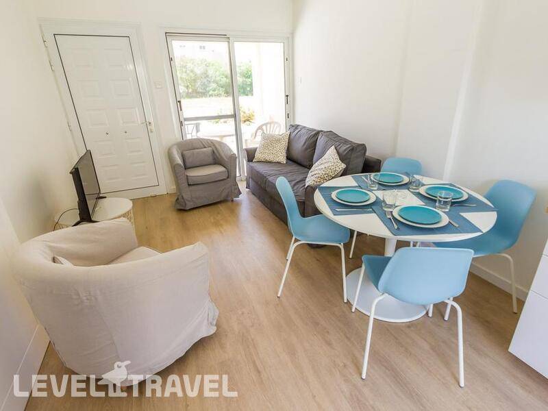 Фотография Larnaca Golden Beach Apts