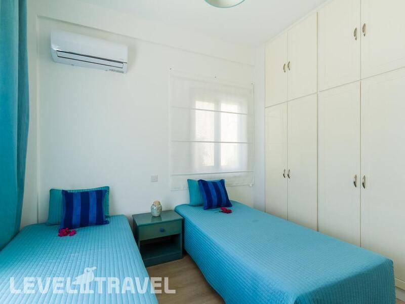 Фотография Larnaca Golden Beach Apts