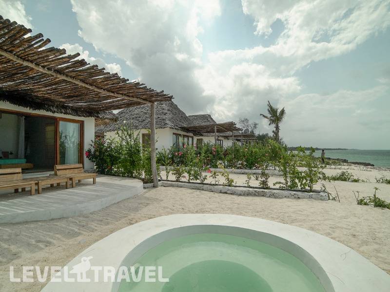Фотография Zanbluu Beach Hotel