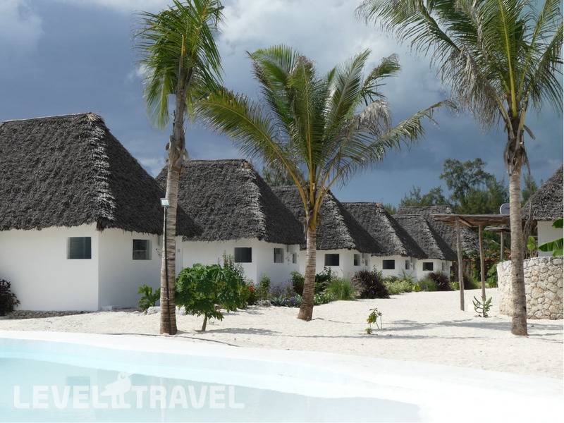 Фотография Zanbluu Beach Hotel