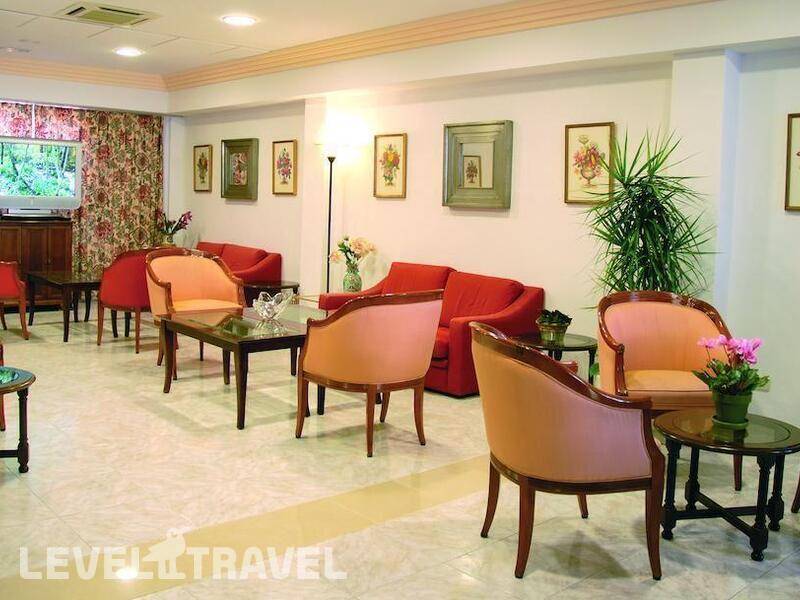 Фотография Amoros Hotel