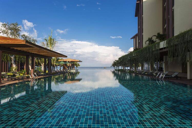 Dusit Princess Moonrise Beach Resort