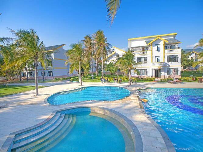Sanya Bihai Jinsha Hotel