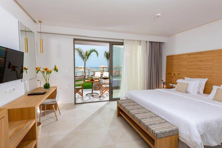 High Beach White The Villa Collection
