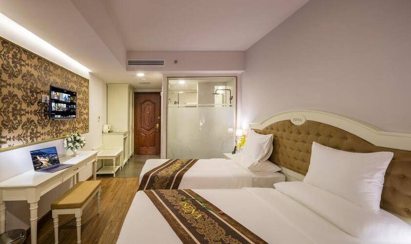 Isena Hotel