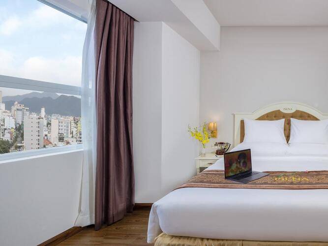 Isena Hotel
