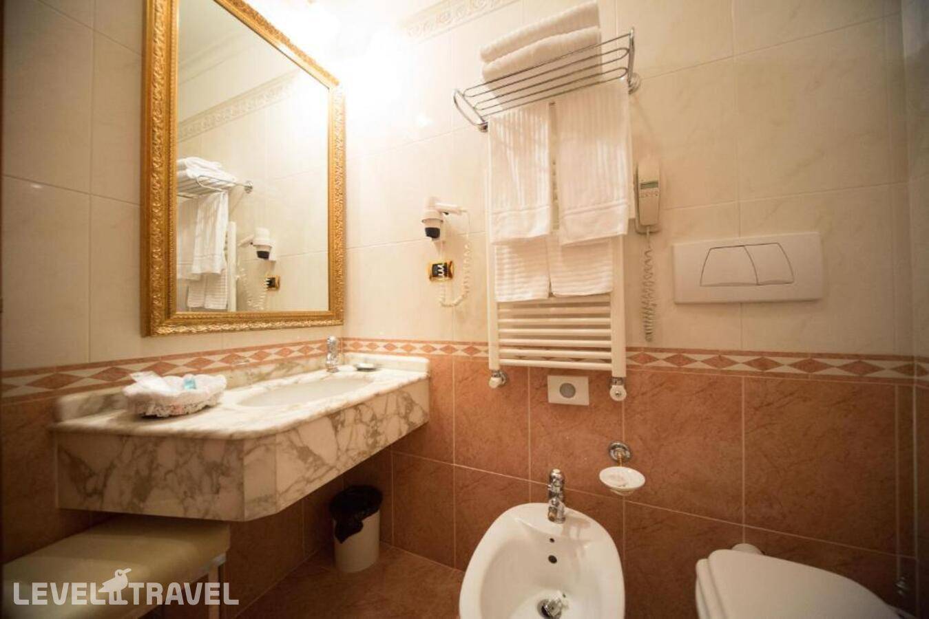Изображение отеля 32