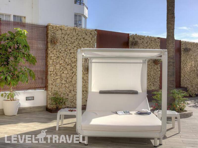 Фотография Coral Ocean View (Adults Only 16+)