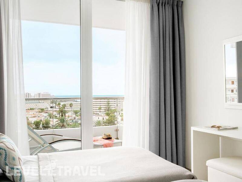 Фотография Coral Ocean View (Adults Only 16+)