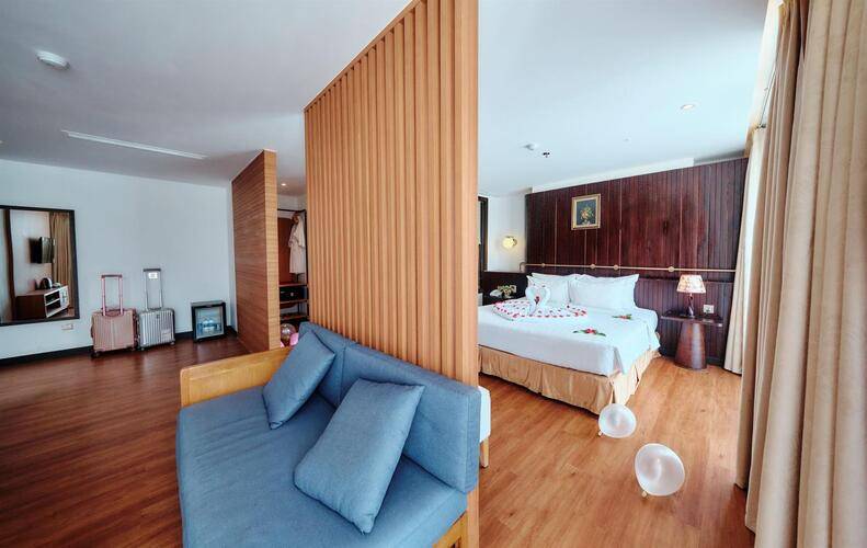Majestic Premium Hotel