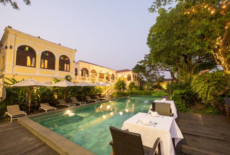 Praya Palazzo