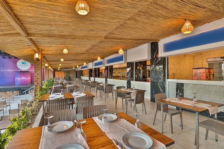 Eos Beach Resort (Ex. Crystal Land Of Paradise)