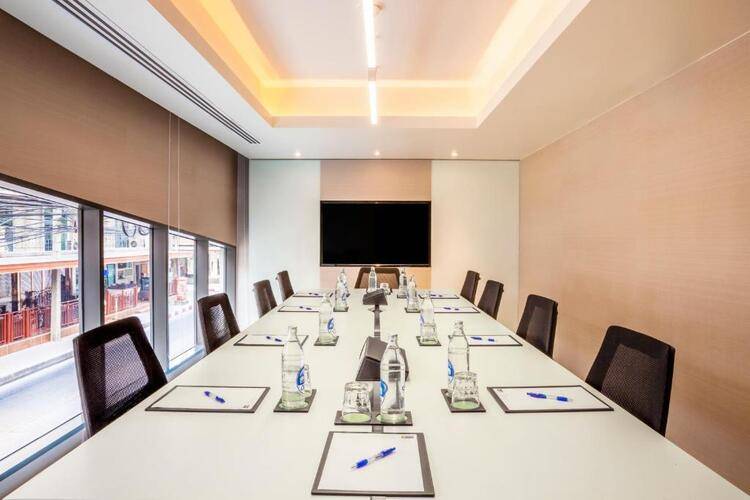 Holiday Inn Express Bangkok Sukhumvit 11
