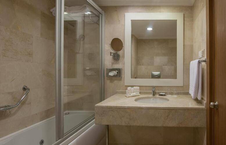 Radisson Blu Resort & Spa Cesme