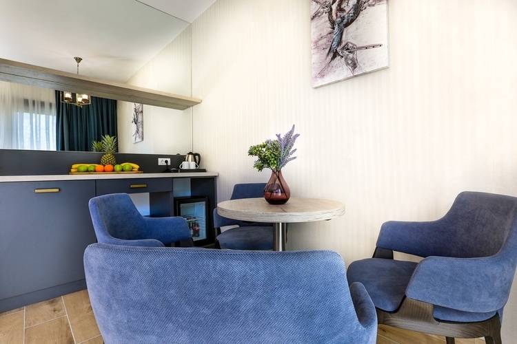 Harmony Hotel