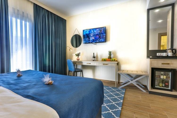 Harmony Hotel