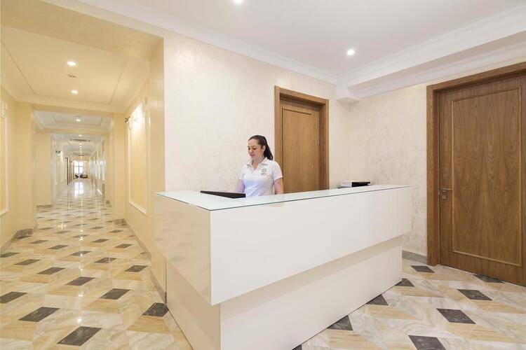 Amra Park Hotel & Spa