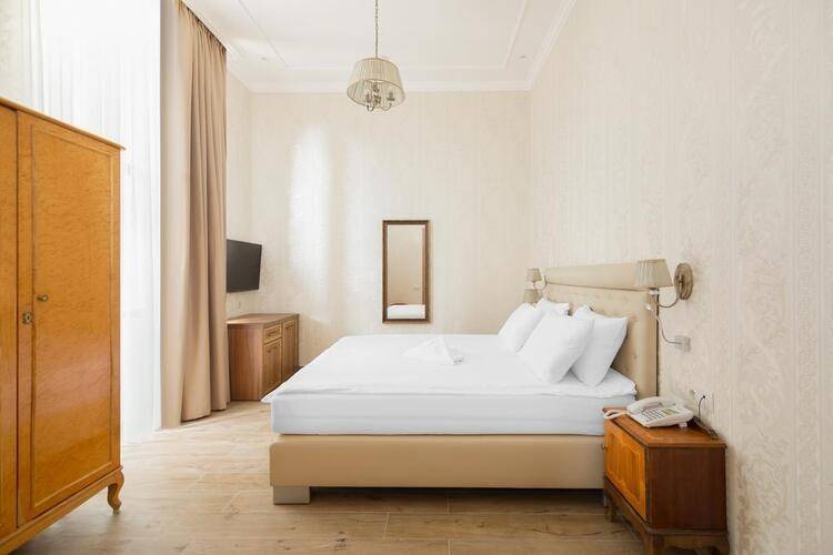 Amra Park Hotel & Spa